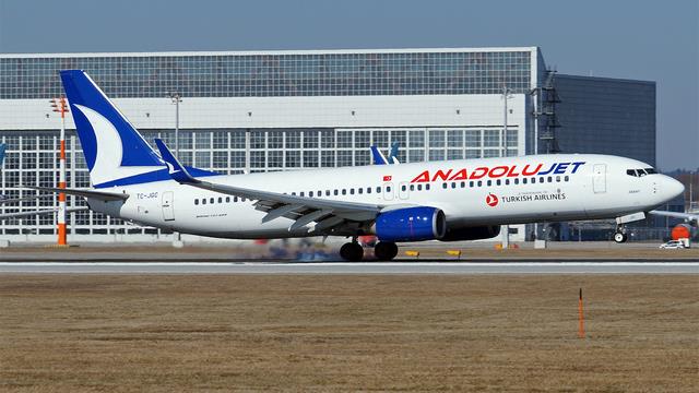 TC-JGC:Boeing 737-800:Turkish Airlines